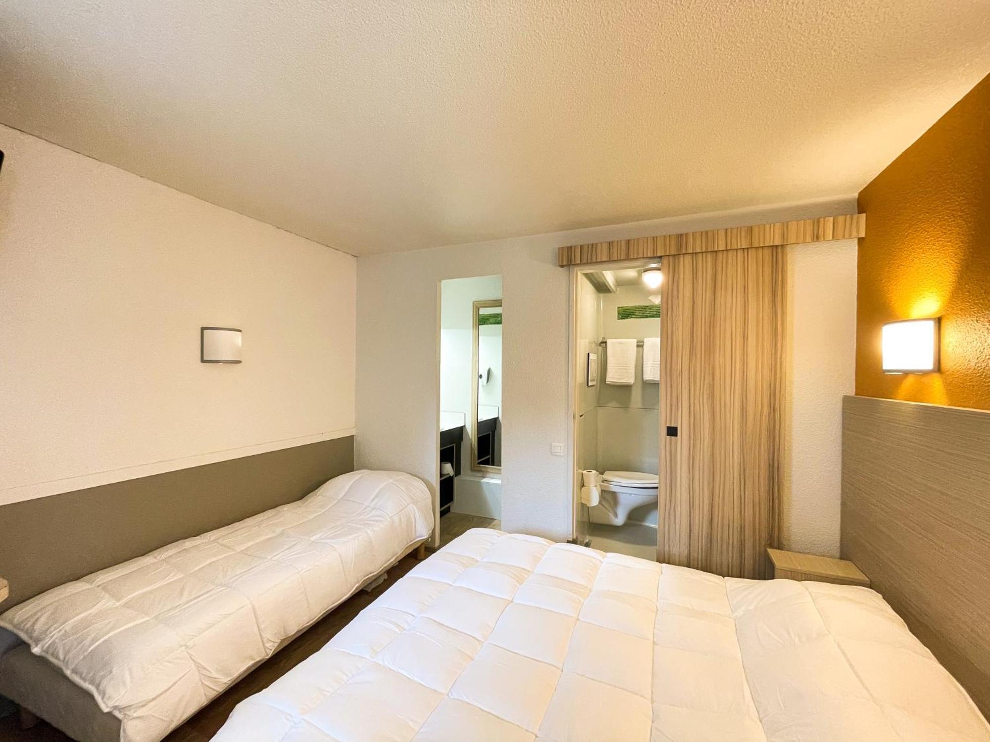 Hotel Du Parc - Chantepie Eksteriør billede
