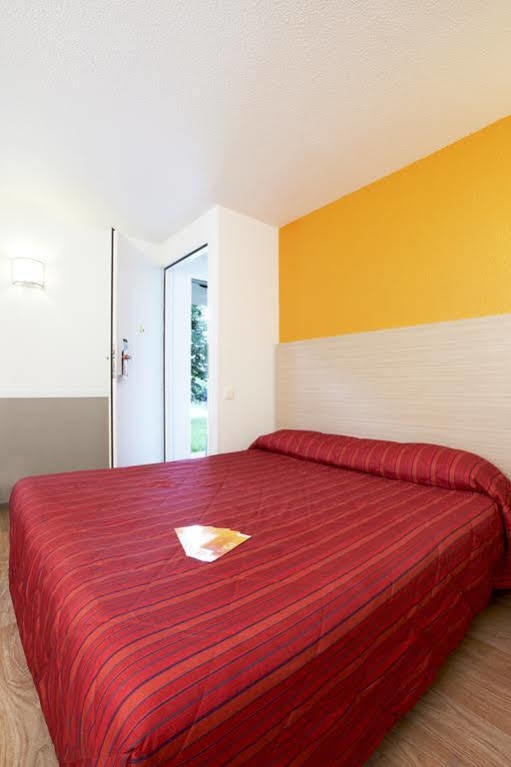 Hotel Du Parc - Chantepie Eksteriør billede